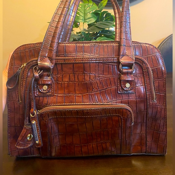 Liz Claiborne brown leather handbag - Picture 1 of 4